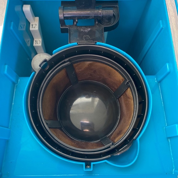 Rare Blue Coffee Maker Bella Dots Collection - Picture 4 of 6